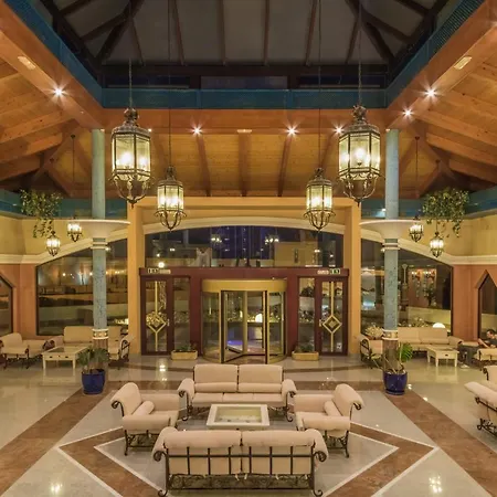 Otel Esmeralda Maris By Livvo